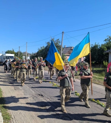 На Волині попрощалися з Героєм Віталієм Ксьондзиком