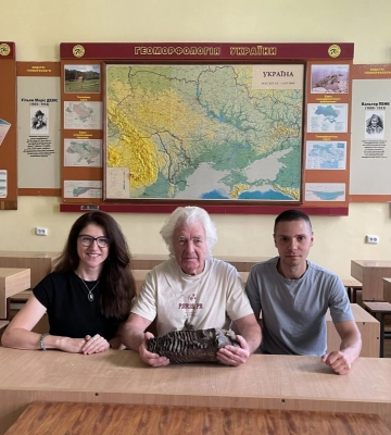 На Львівщині у річці знайшли зуб мамонта 