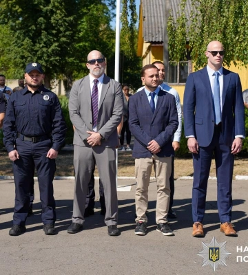 Випускники Рівненської академії патрульної поліції присягнули на вірність українському народові (ФОТО)