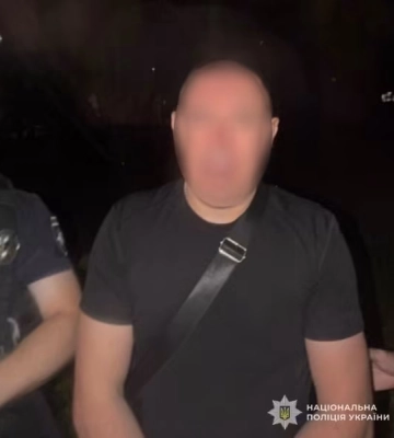 У Львові чоловік задушив знайому шнурівкою з кросівка