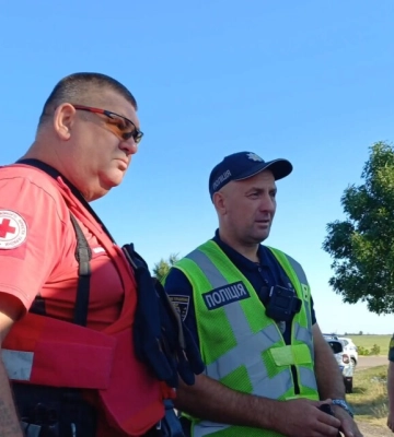 В авто були дитина й тяжкохворі: водія Червоного Хреста забрали до ТЦК під час евакуації