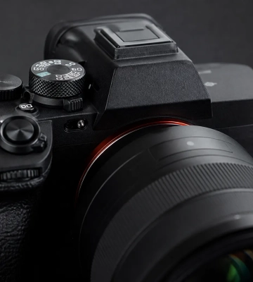 The Verge оцінив Sony A7R VI у 9 балів із 10