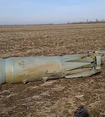 Відео: росіяни КАБами за одну ніч перетворили частину села на руїни на Запоріжжі