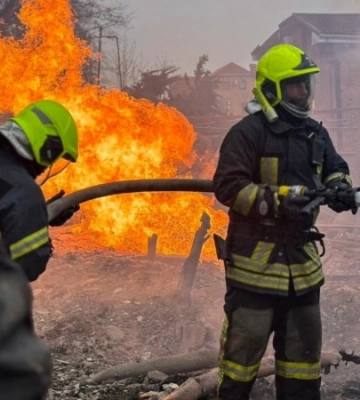 ДСНС: у Львові у багатоповерхівці вибухнув акумулятор, між квартирами заблокувало людей
