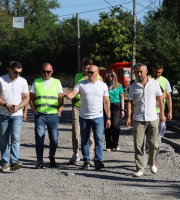 У Миколаєві триває капітальний ремонт вул. 6 Слобідської: фахівці оновлюють дорожнє покриття