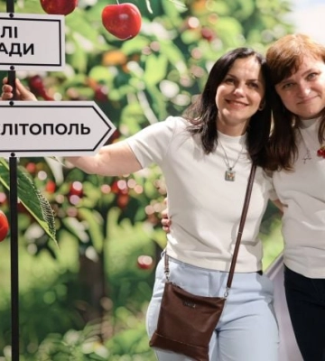 «Душа арбуза», «маечка» и «дЕко»: как степной диалект объединяет Запорожье и Мелитопольский район (видеоопрос)
