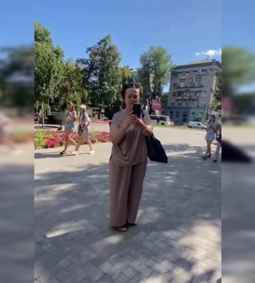 К тебе еще дроны не прилетали? В Киеве женщина поспорила с подростками из-за русского языка