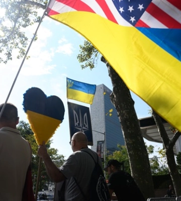 США возобновили полный обмен разведданными с Украиной - СМИ