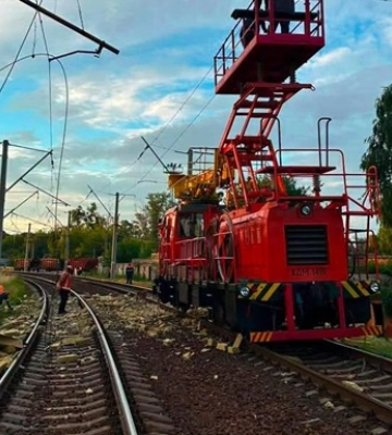 Удар по вокзалу Лозової: є загиблі та важкопоранені залізничники