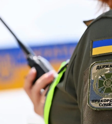 На Львівщині на кордоні стоять понад 100 авто: де найбільші черги