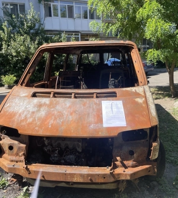 В Одесі розшукують власників покинутих авто: де стоять машини, які можуть прибрати