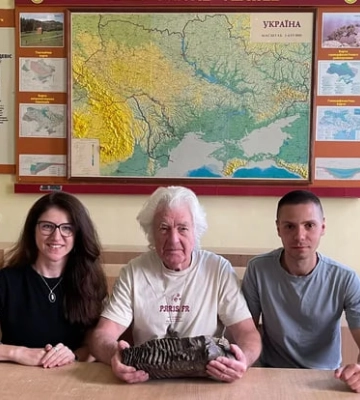 Во Львовской области мужчина нашел в реке зуб мамонта весом более 7 килограммов — фото