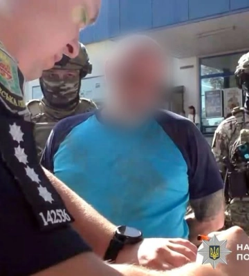 На Полтавщині двом затриманим повідомлено про підозру у збуті психотропів