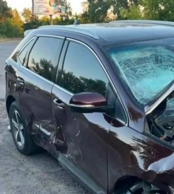 Близкий к «Слуге Народа» бизнесмен попал в ДТП и сбежал с места аварии