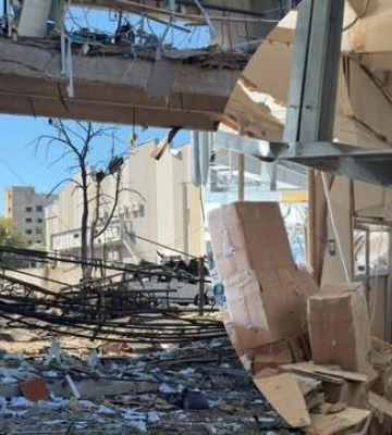 Росія пошкодила офіси видавництв "Лабораторія" та "Наш Формат" у Києві