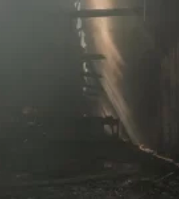 У Києві триває ліквідація наслідків обстрілу в Оболонському районі