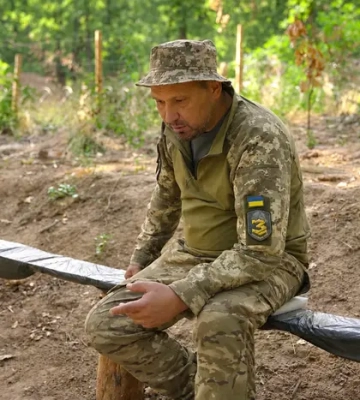 Бійці зустрілися на фронті із ворогом, який говорив українською. Їх урятувала випадковість