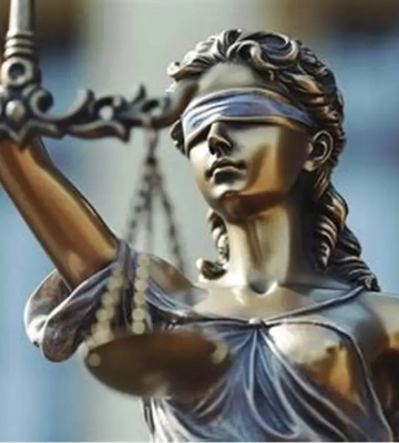 143 справи щодо війни за якими варто стежити цього тижня:  Гроші на картку тещі та диверсії заради легкого заробітку