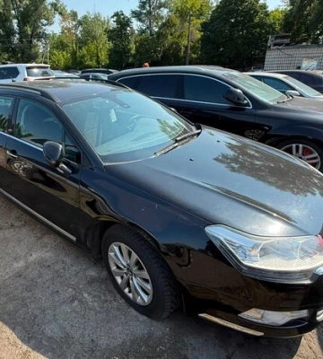 У Києві військовий у СЗЧ викрав авто захисника України