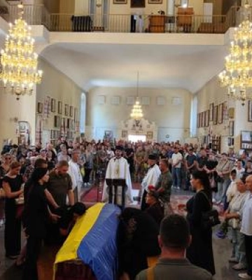 Полтавська громада попрощалась із загиблим захисником України