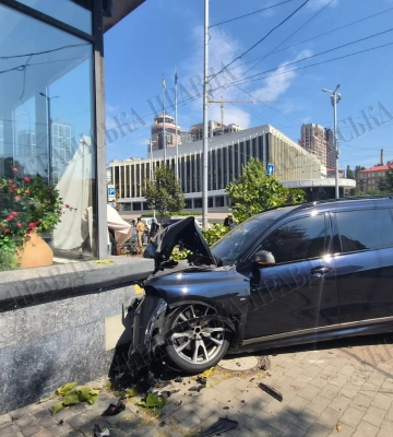 ДТП в Киеве устроили бывший "смотрящий" СИЗО и директор департамента УАФ — источники