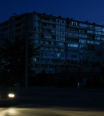 «Дуже хороше життя» без світла, води, пального та інтернету. Розповіді ро ситуацію у Криму