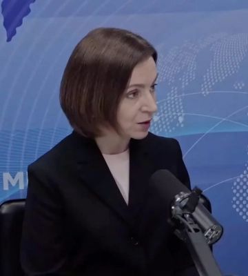 Санду заявила, що Росія навмисно спрямовує частину дронів до Молдови