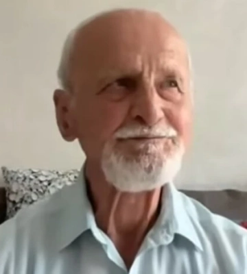 Батько Кузьми Скрябіна розказав, яким син був у дитинстві