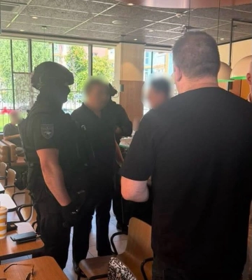 Підробляли документи для проходження військової служби в тилу - на Київщині викрито злочинну групу