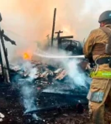 Російська атака на Чернігівщині: поранено 59-річну жінку та знищено склад