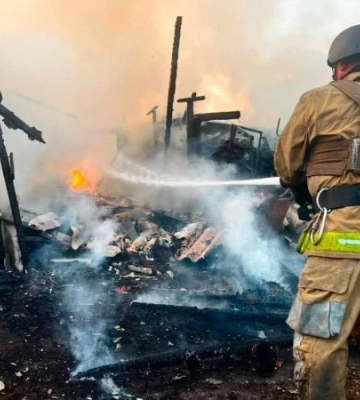 У Чернігівській області через БпЛА були пожежі. Постраждала жінка