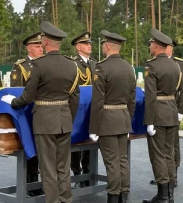 Першого голову ОУН Коновальця перепоховали на Національному військовому меморіальному кладовищі. ФОТОрепортаж