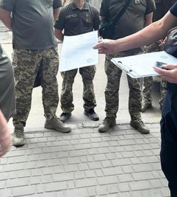 "Дуй, пакуй и комплектуй": 10 сотрудникам ТЦК на Одесщине сообщено о подозрении в пытках и издевательствах над гражданскими лицами, - ГБР. ФОТОрепортаж