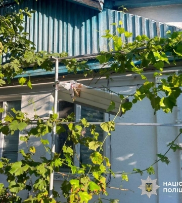 У Херсоні боєприпас від FPV-дрона прилетів у дитяче ліжко з дворічним хлопчиком