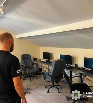 На Сумщині поліцейські припинили діяльність шахрайських call-центрів