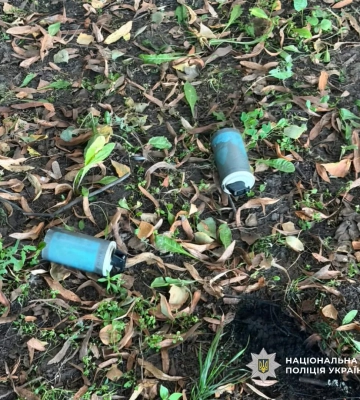 В Харькове неизвестные взорвали дымовые шашки возле жилых домов