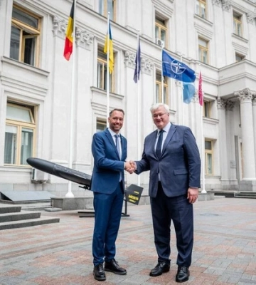 Голова МЗС Бельгії назвав ризики прямої передачі російських заморожених активів Києву