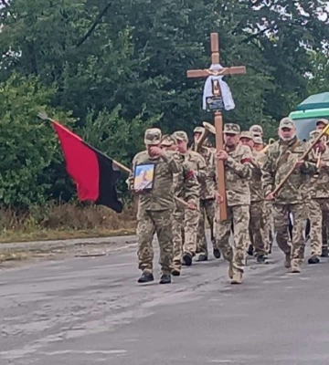 На Волині провели в останню дорогу Захисника Василя Переходька