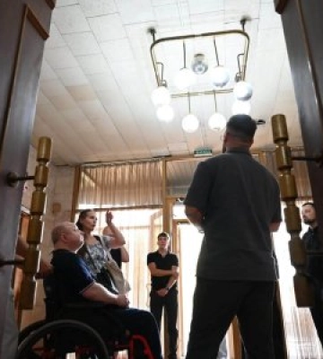 В Ужгороді розвивають безбар’єрний простір у Закарпатському облмуздрамтеатрі
