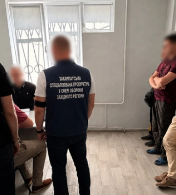 На Закарпатті повідомили про підозри ще п’ятьом працівникам ТЦК