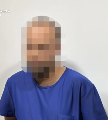 Вимагав хабар у військового за підтвердження інвалідності - у Дніпрі викрито лікаря. ФОТО