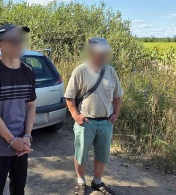 Втеча за гроші: на Житомирщині чоловіки намагалися виїхати до Білорусі, а на Одещині – до Молдови