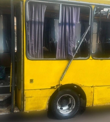 Оккупанты атаковали маршрутку в Херсоне с помощью дрона: 4 человека погибли, ещё 4 получили ранения