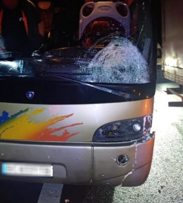 Біля Бродів чоловіка збив автобус, після чого його переїхали дві вантажівки