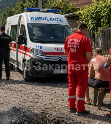 На Мукачівщині 40-річний чоловік отримав опіки через вибух балона під час спалювання сміття