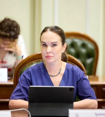 Ірина Мудра подала у відставку після обшуків і вручення підозри