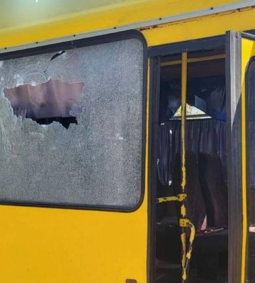 У Херсоні через атаку дрона на маршрутку постраждали п’ятеро людей