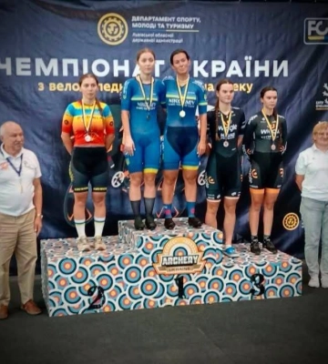 Шість медалей для Миколаєва: велогонщики відзначилися на чемпіонаті України