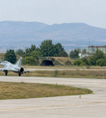 Радев свернул военную поддержку Киева и вывел Болгарию из «коалиции желающих»