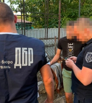 На Одесском кинофестивале покажут документальный фильм Спасай о животных из прифронтовых территорий